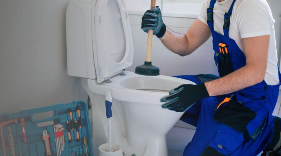 Professional emergency plumbing in Fisher, AR
